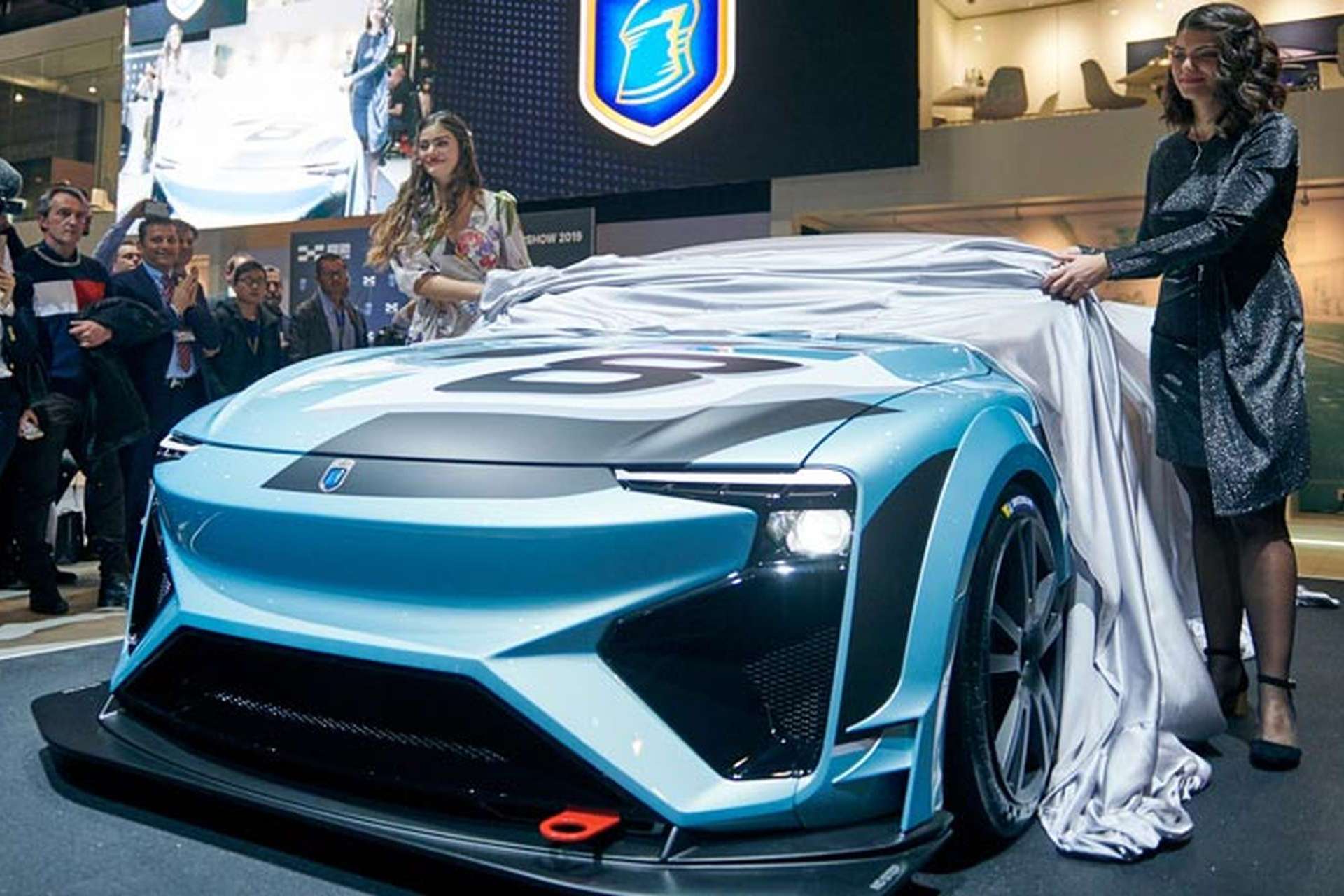 Gumpert Nathalie Rennauto