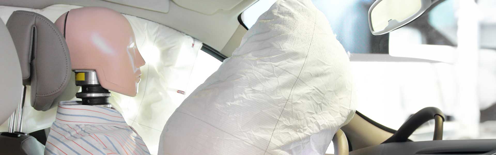 geplatzter Autoairbag