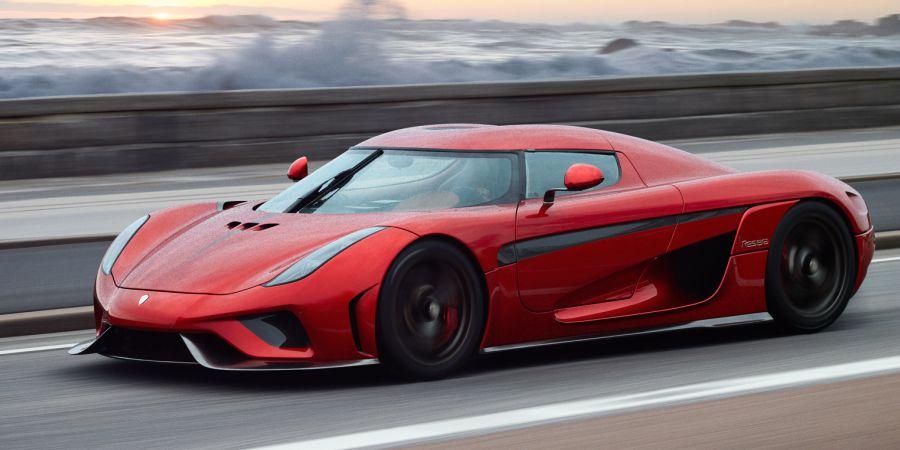 Roter Koenigsegg Regera