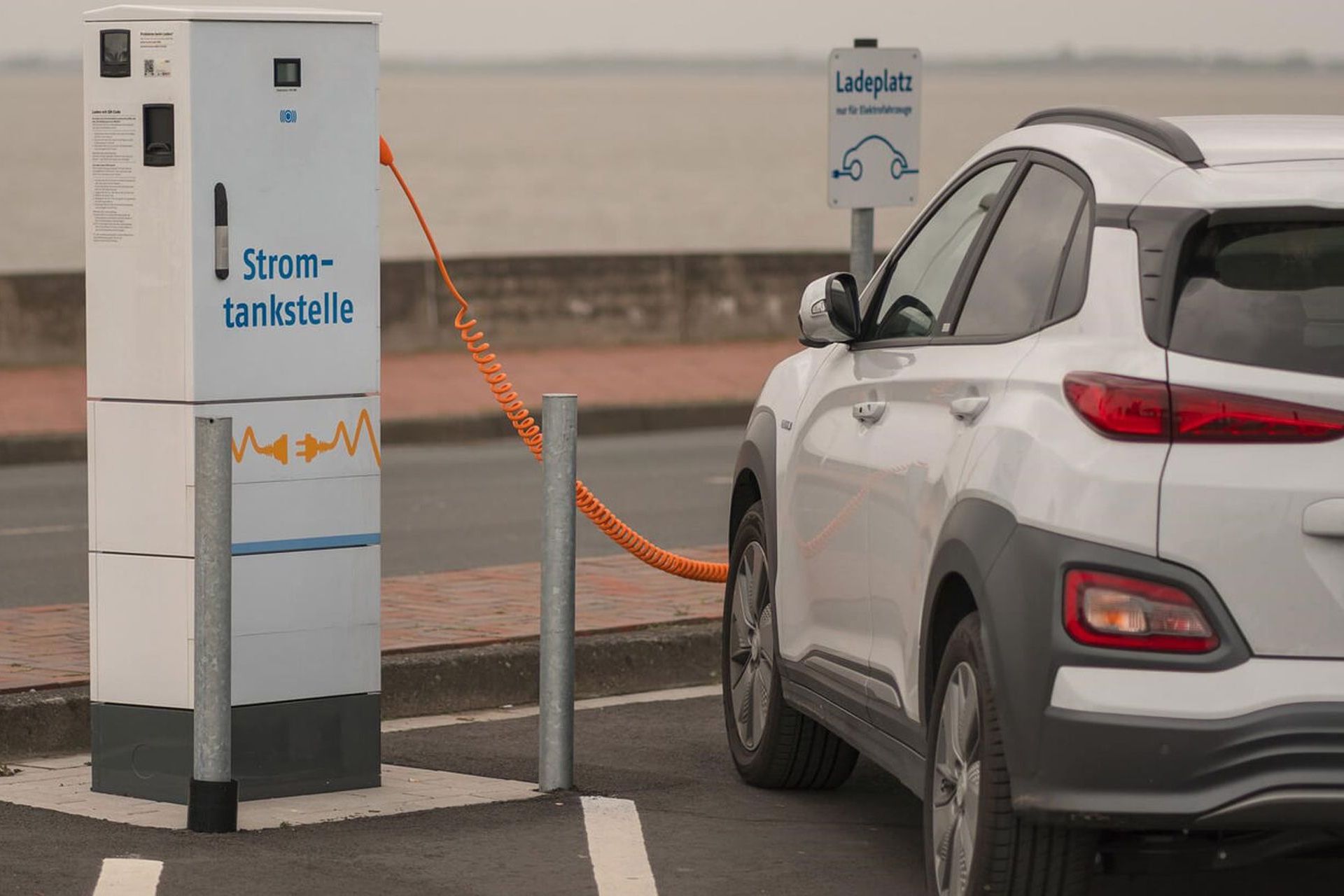 Was ein Elektroauto Nutzer beachten muss