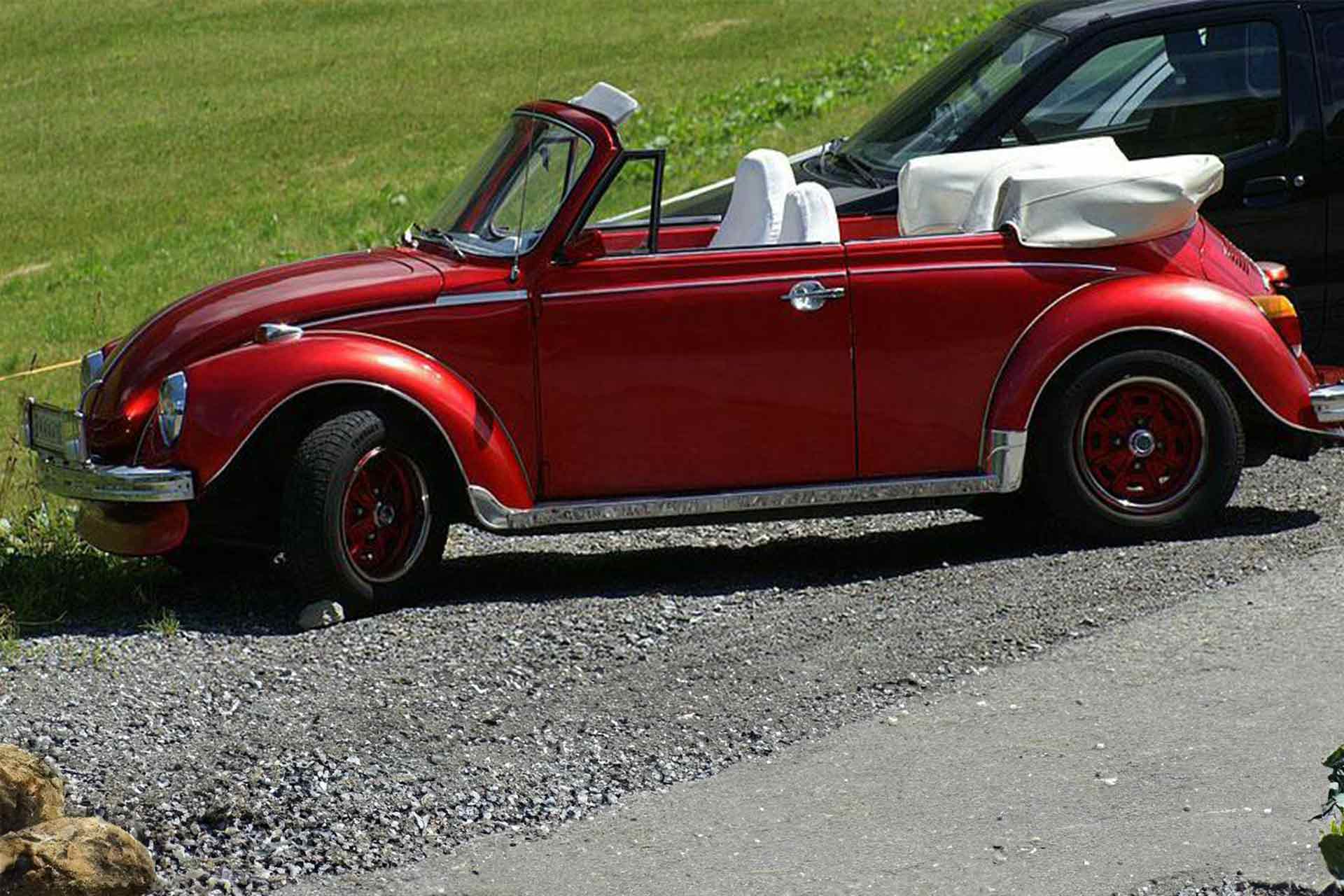 VW Käfer Cabrio rot